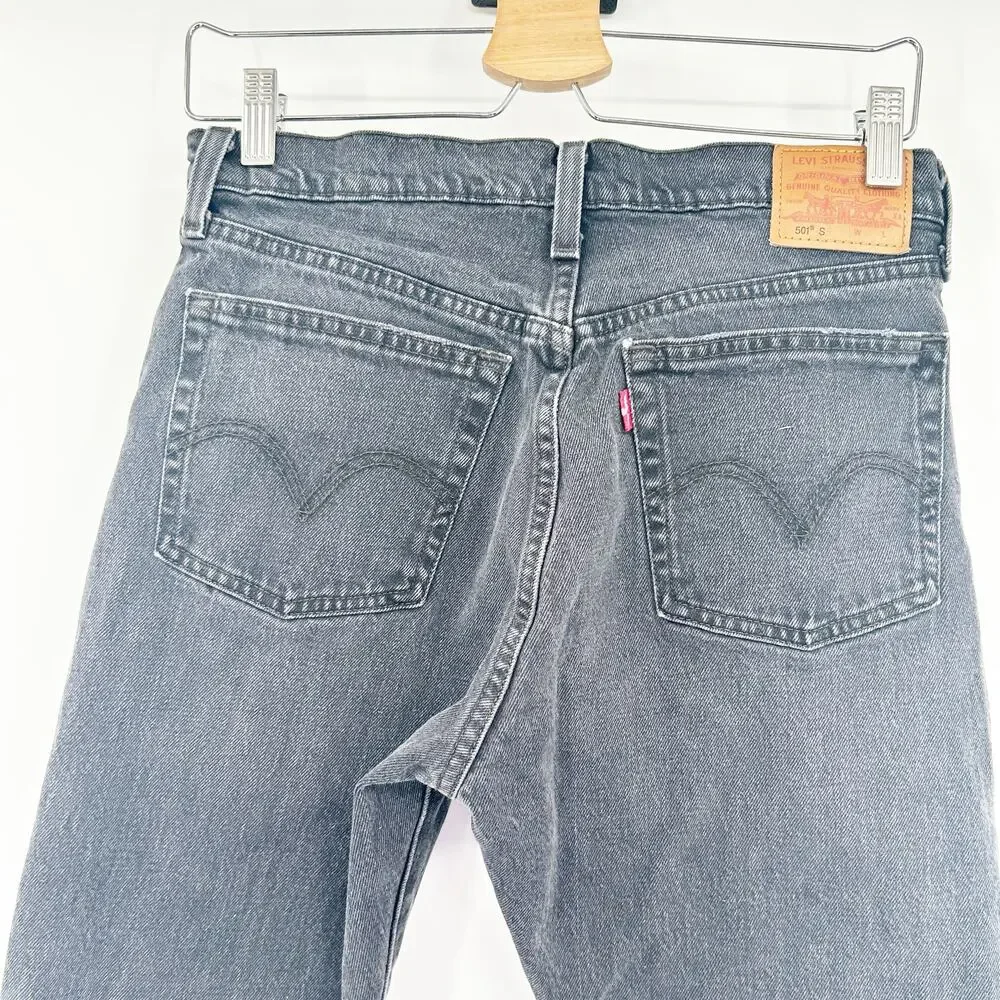 Levis 501 Womens Raw Hem Button Fly Ripped Distressed Straight Jeans‎ Size 28